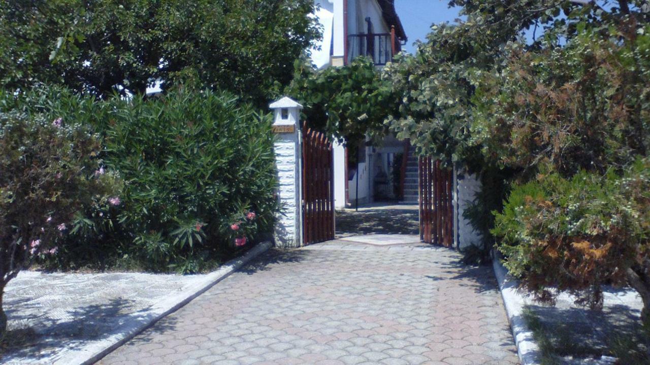 Villa Iris Vrasná Extérieur photo